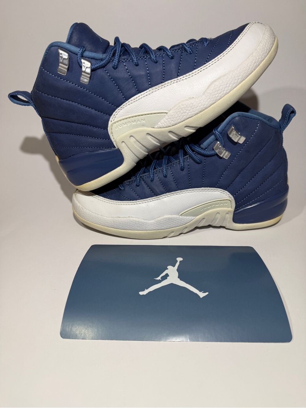 Jordan Kids' Retro Sneakers in Navy and White